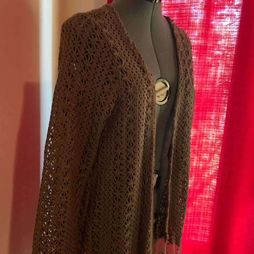 Size Large - Picture 3 of 4